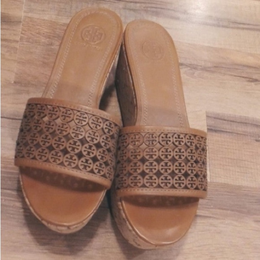 Tory Burch Brown Mules with Laser-Cut Design